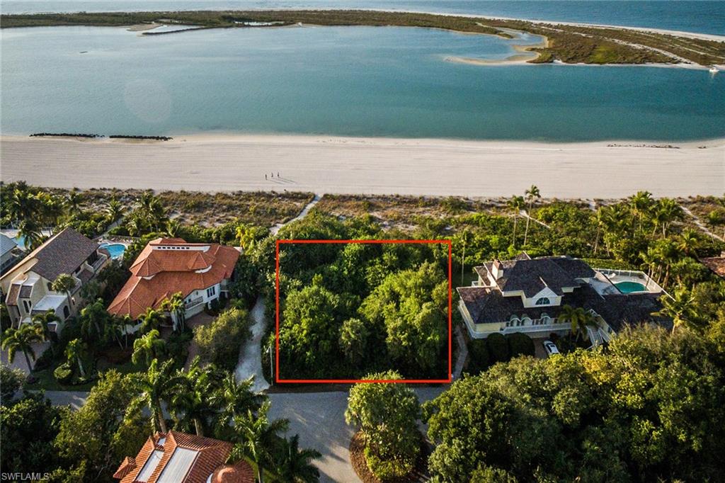 HIDEAWAY BEACH - Land