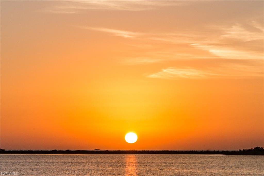 HIDEAWAY BEACH - Land