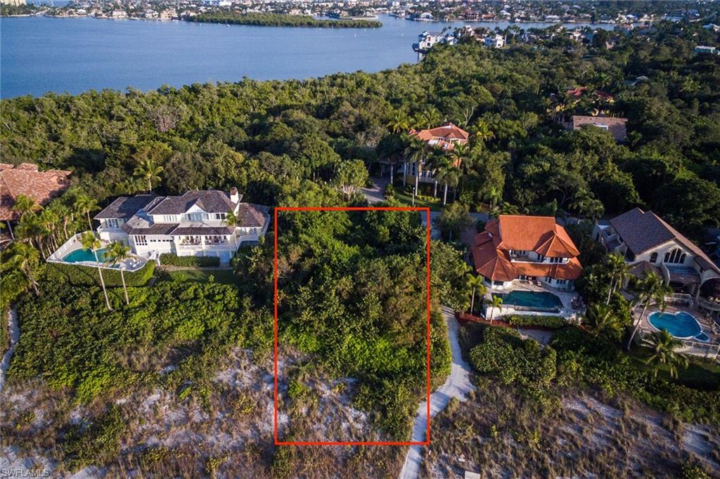 HIDEAWAY BEACH - Land