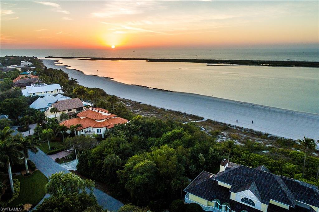 HIDEAWAY BEACH - Land