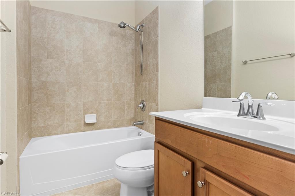 REFLECTION ISLES - Residential