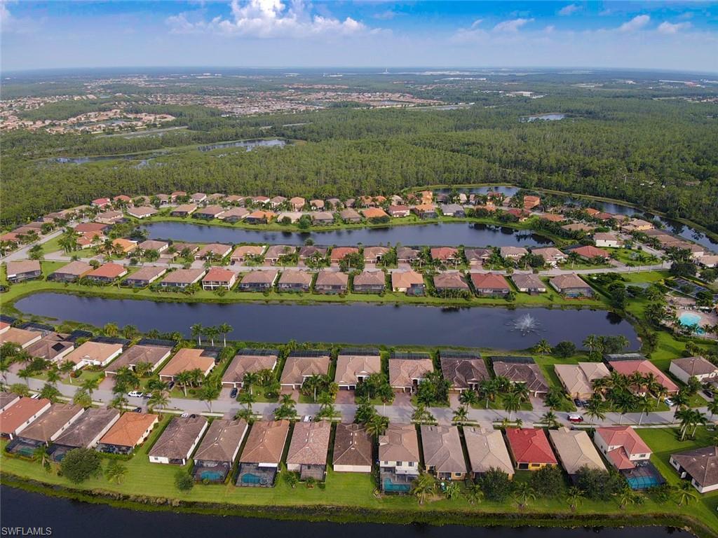 REFLECTION ISLES - Residential