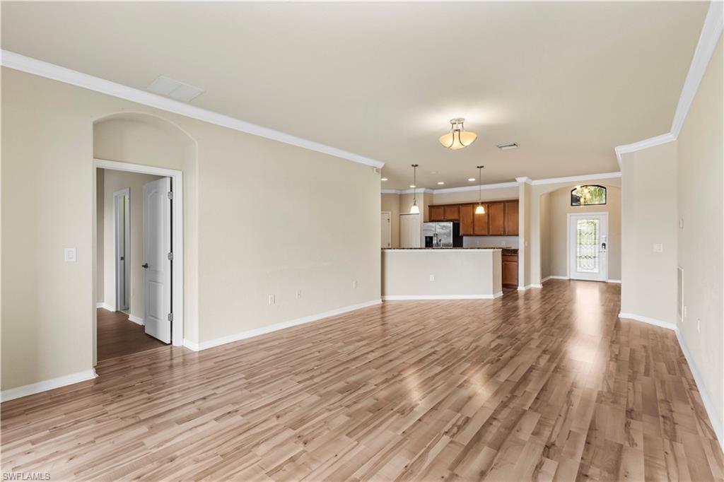 REFLECTION ISLES - Residential