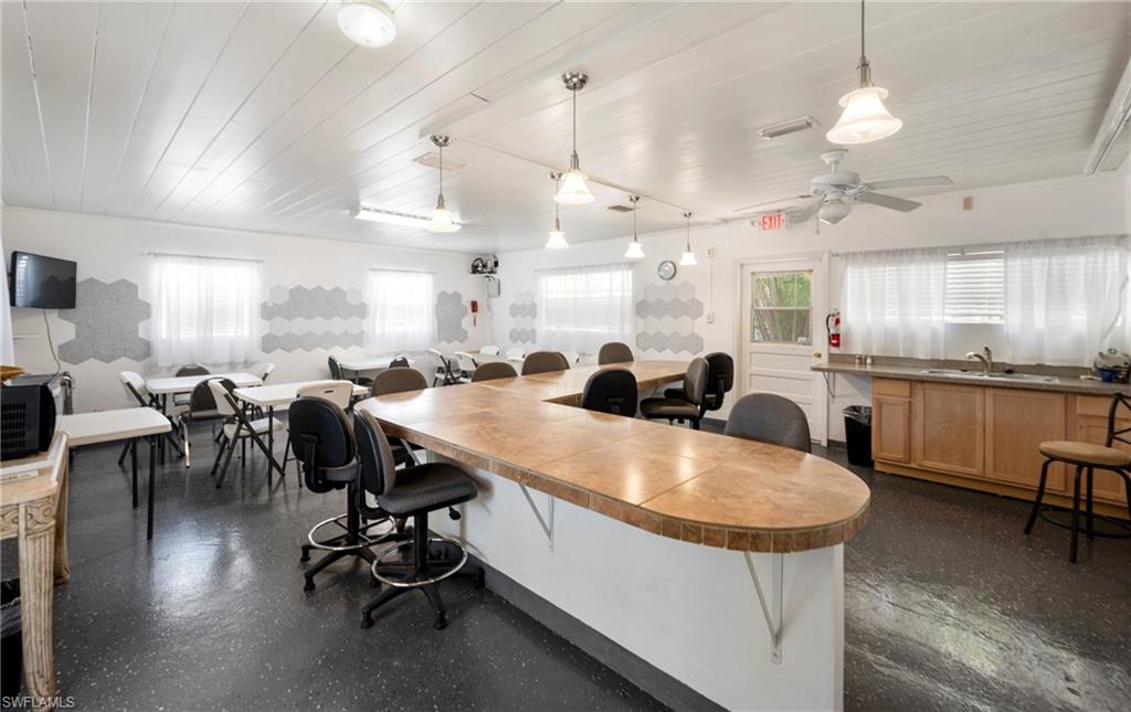 OLD BRIDGE VILLAGE - Residential