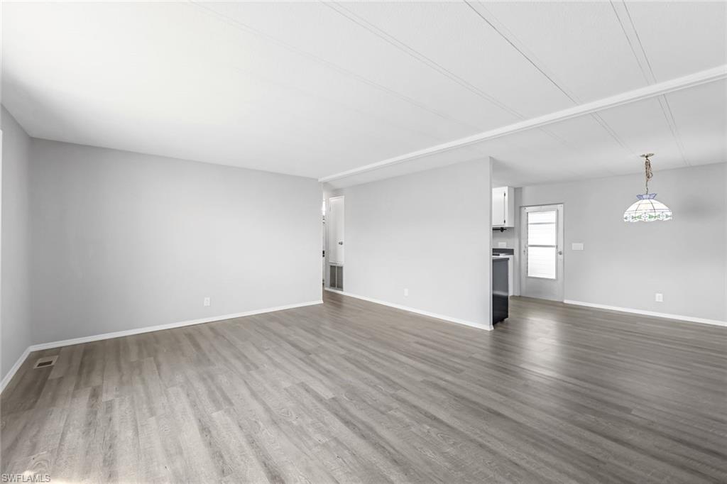 IMPERIAL HARBOR - Residential