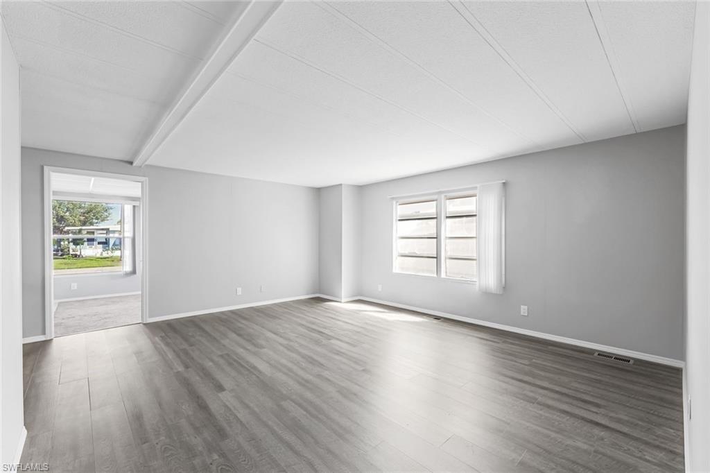 IMPERIAL HARBOR - Residential