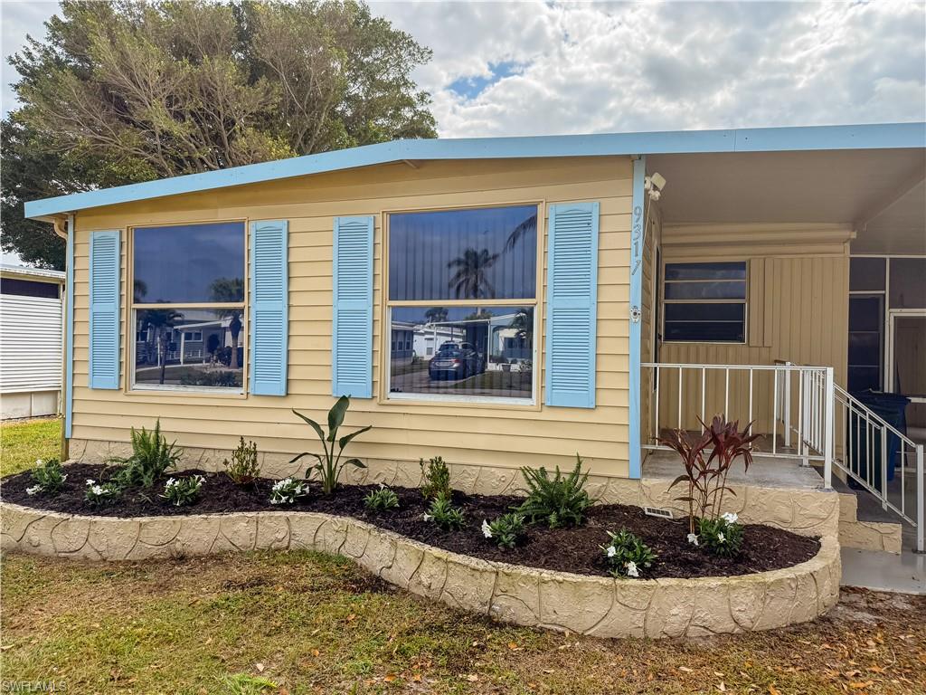 IMPERIAL HARBOR - Residential