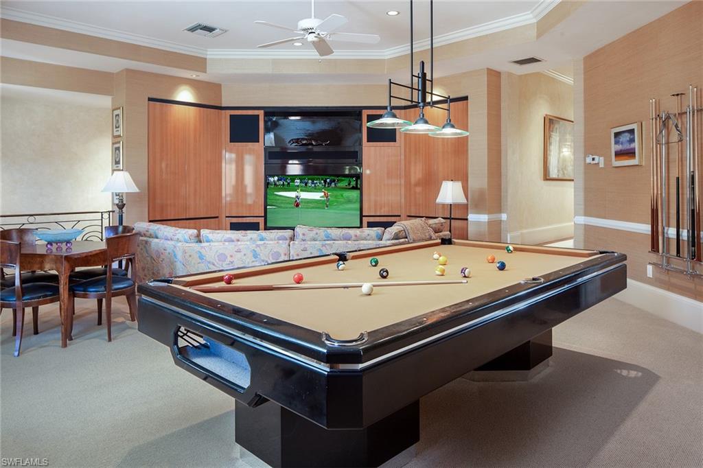 ESTATES AT BAY COLONY GOLF CLUB - Residential