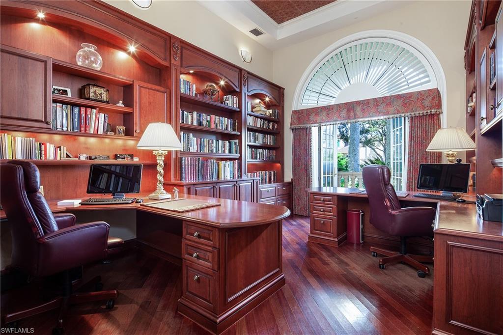 ESTATES AT BAY COLONY GOLF CLUB - Residential