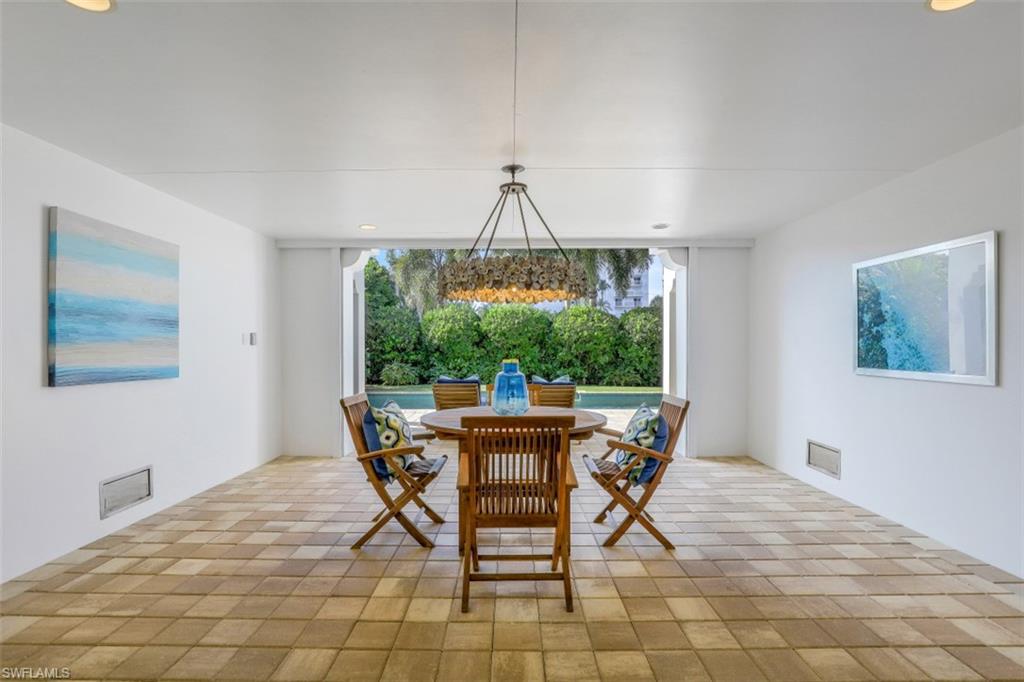 NAPLES CASAMORE - Residential