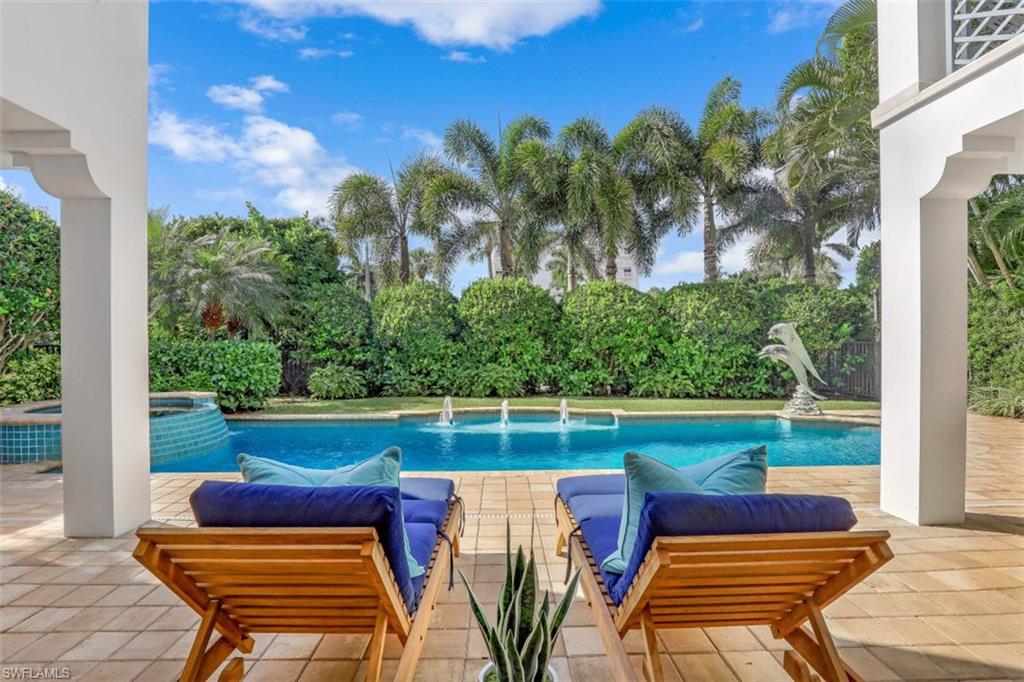 NAPLES CASAMORE - Residential