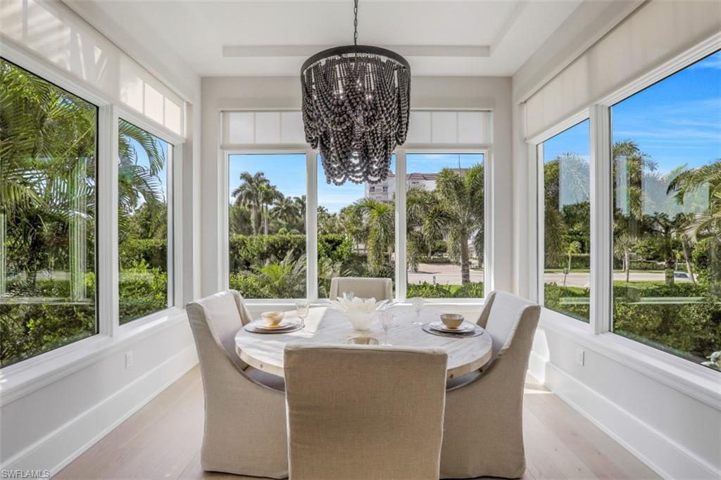 NAPLES CASAMORE - Residential