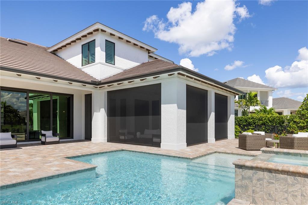 THE ENCLAVE OF DISTINCTION - Residential