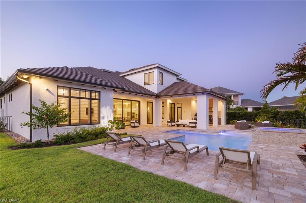 THE ENCLAVE OF DISTINCTION - Residential