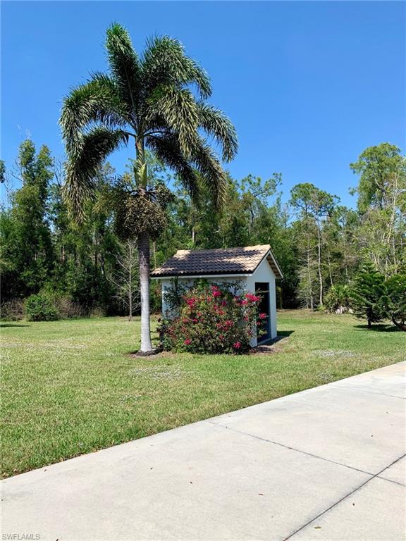 LIVINGSTON WOODS - Residential