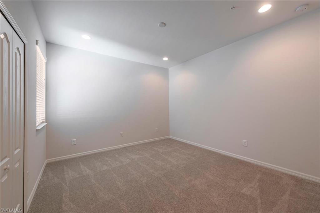 AVALON - Residential Lease