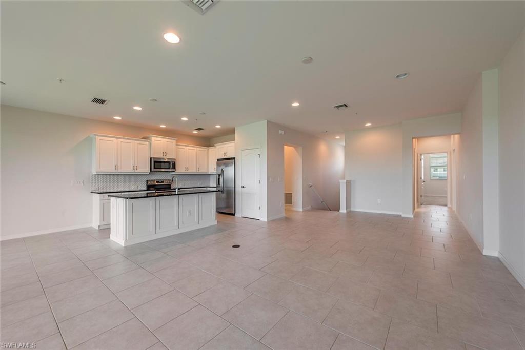 AVALON - Residential Lease