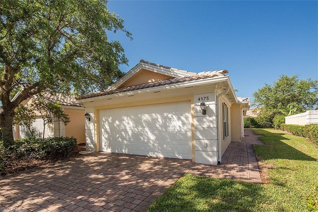 ISLAND WALK - Residential