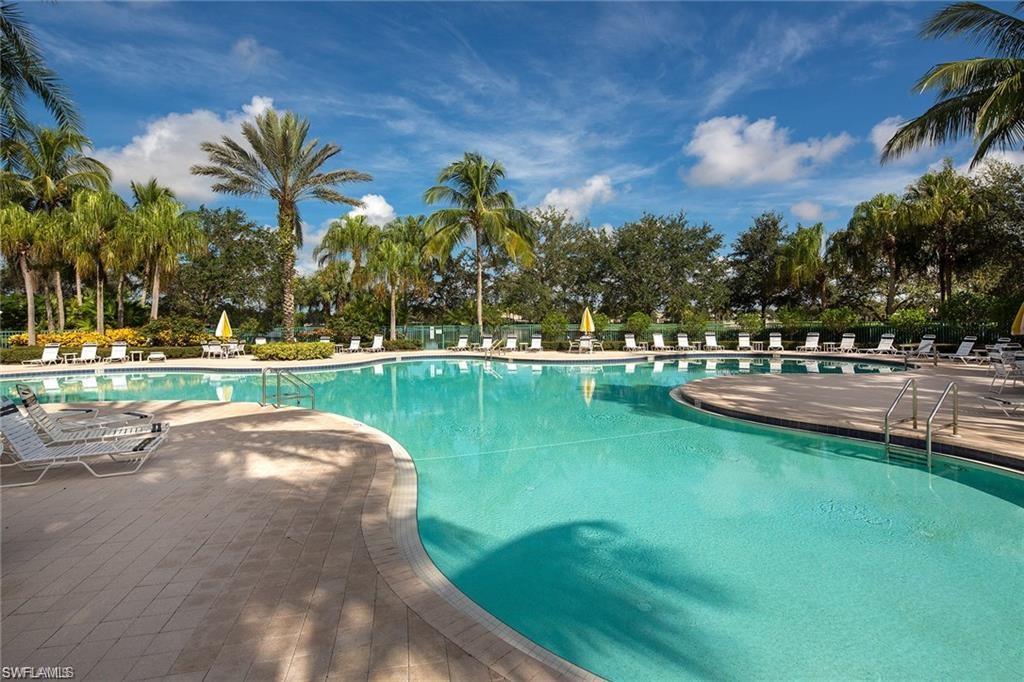 ISLAND WALK - Residential