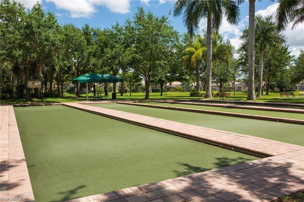 ISLAND WALK - Residential