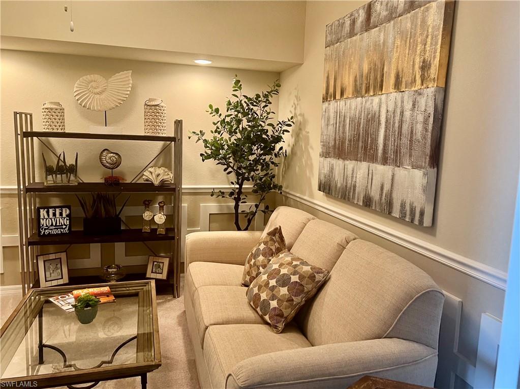 AVELLINO - Residential Lease