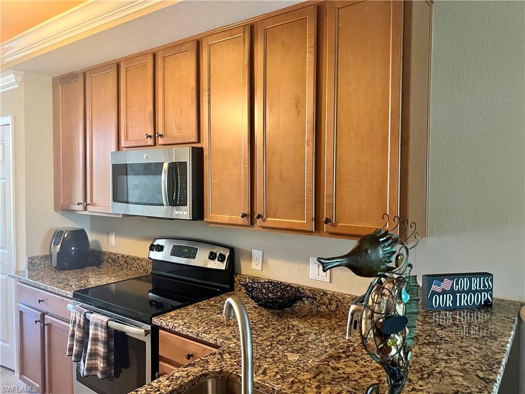 AVELLINO - Residential Lease