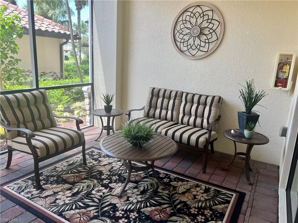 AVELLINO - Residential Lease