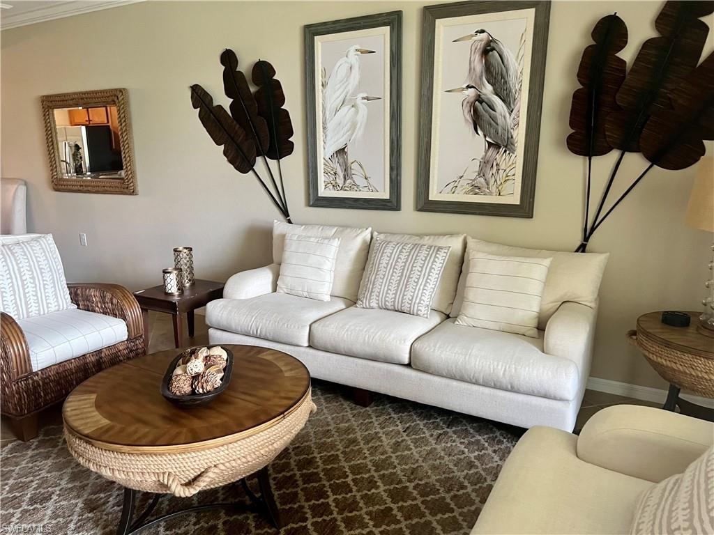 AVELLINO - Residential Lease