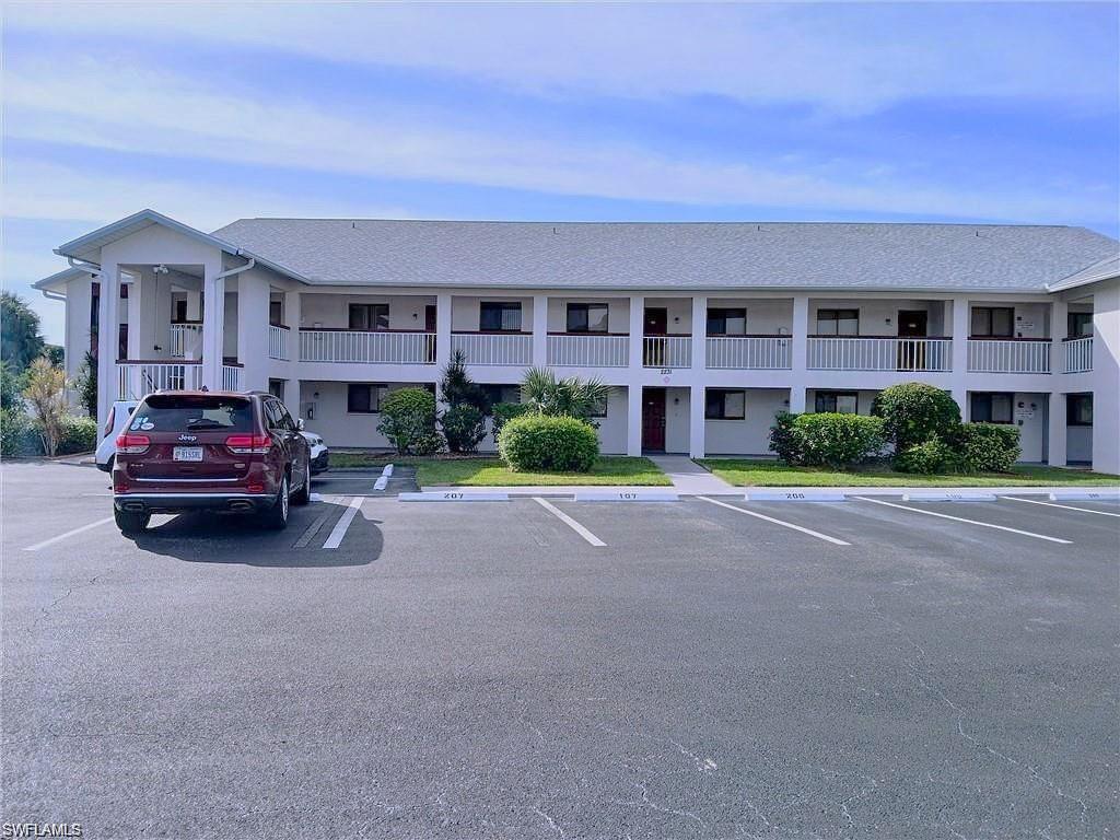 GOLF VIEW MANOR CONDO - Residential