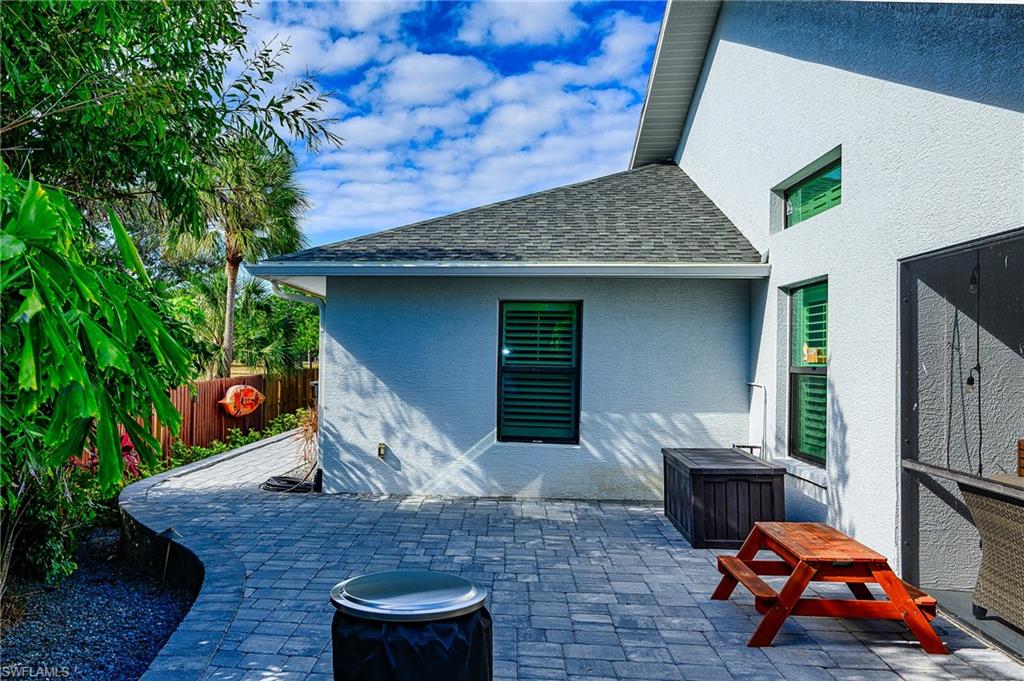 ESTERO RIVER HEIGHTS - Residential