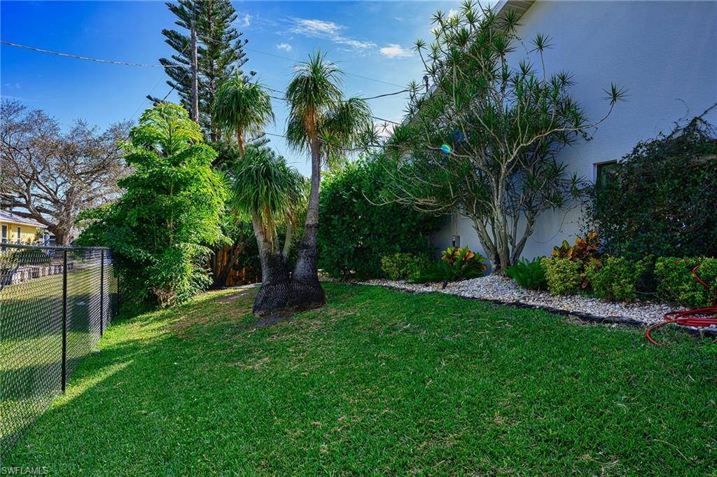 ESTERO RIVER HEIGHTS - Residential