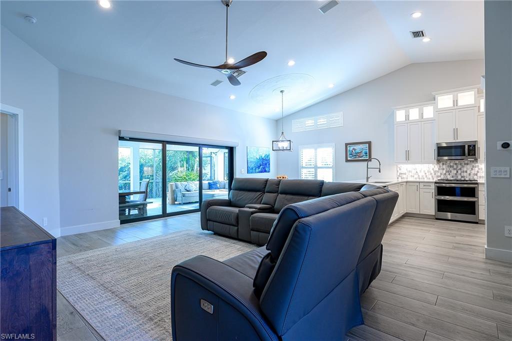 ESTERO RIVER HEIGHTS - Residential