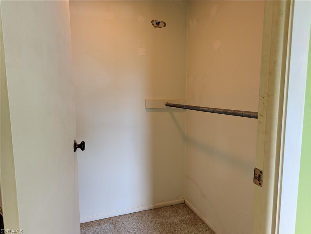 SEVEN LAKES - Residential