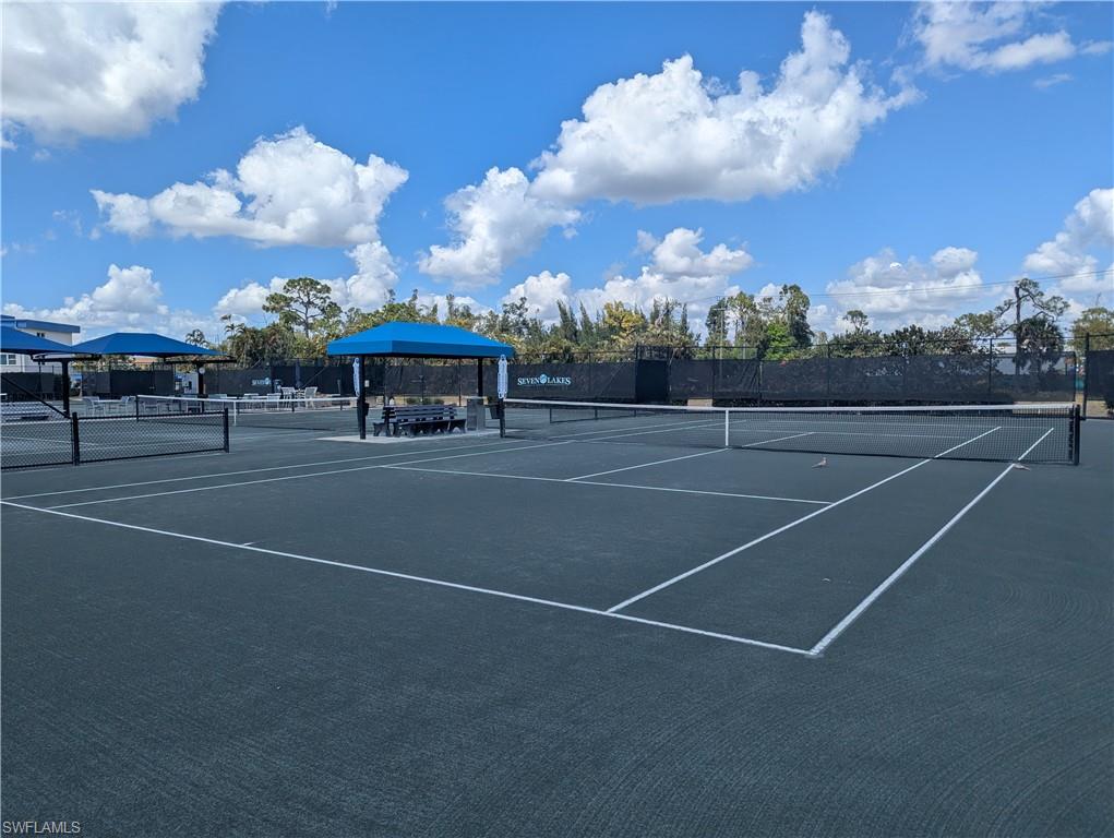 SEVEN LAKES - Residential