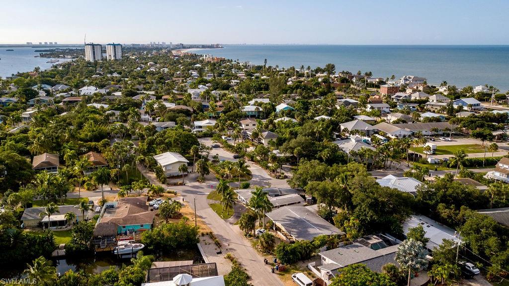 LYNNS HIGHLAND PARK - Residential