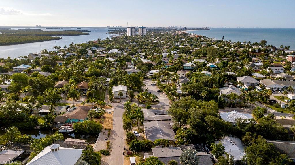 LYNNS HIGHLAND PARK - Residential