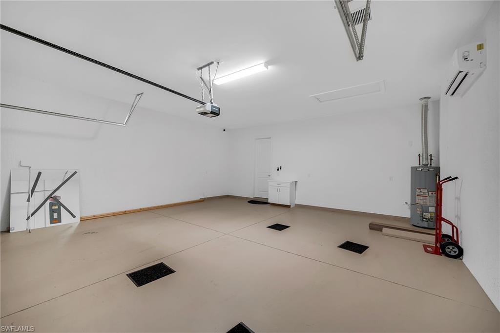 OYSTER HARBOR - Residential