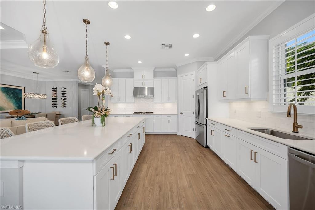 OYSTER HARBOR - Residential