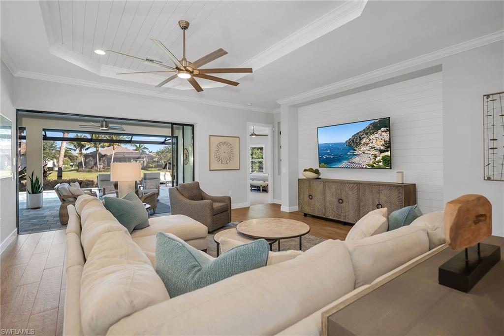 OYSTER HARBOR - Residential