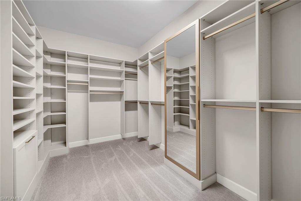 OYSTER HARBOR - Residential