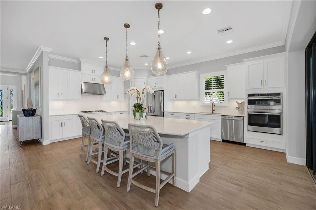 OYSTER HARBOR - Residential