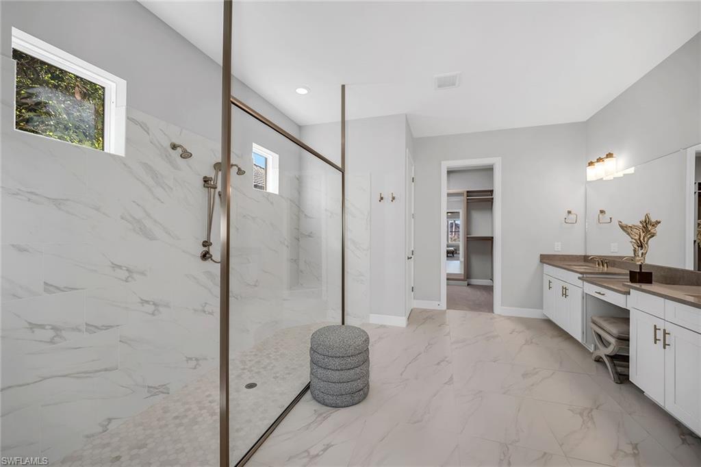 OYSTER HARBOR - Residential