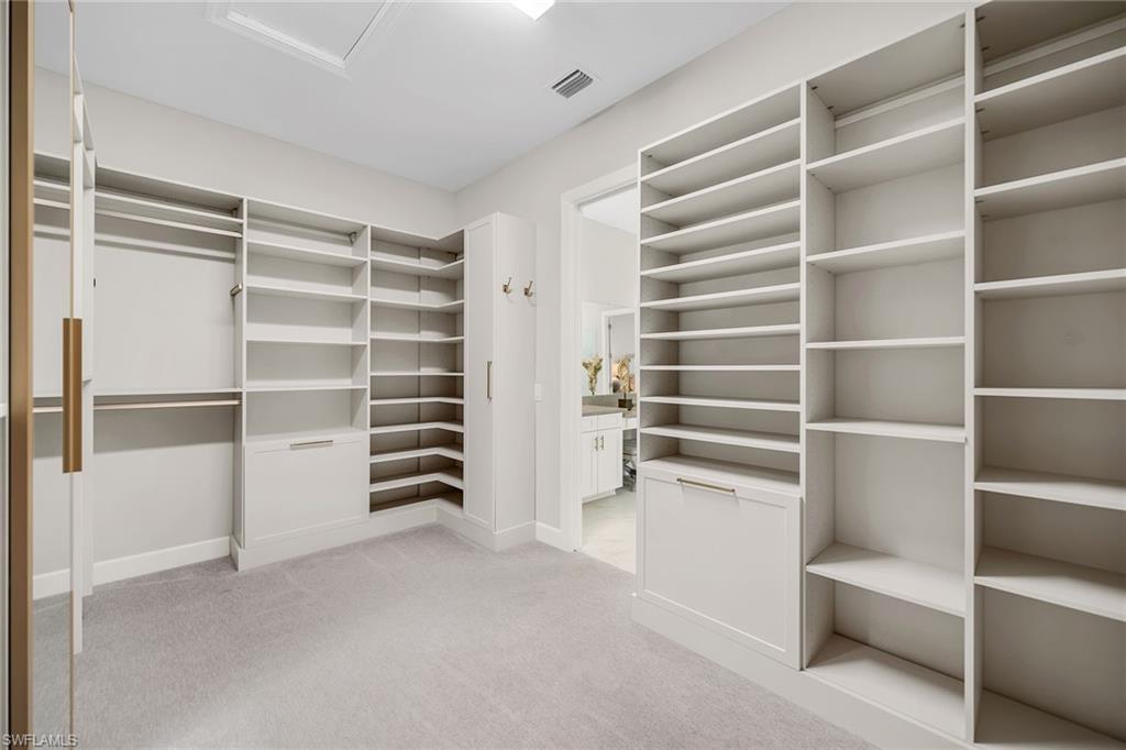 OYSTER HARBOR - Residential