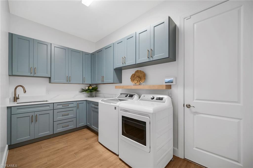 OYSTER HARBOR - Residential