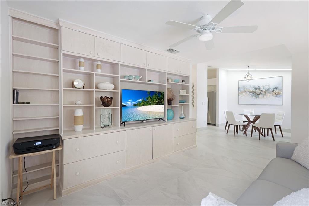 PAVILION CLUB - Residential Lease