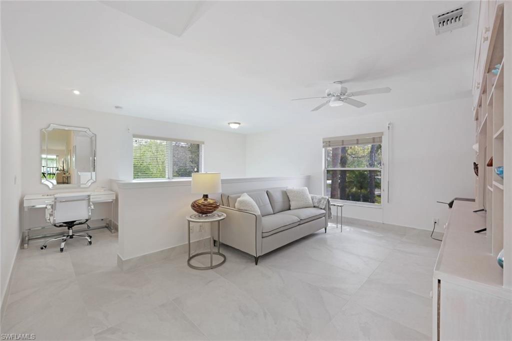 PAVILION CLUB - Residential Lease