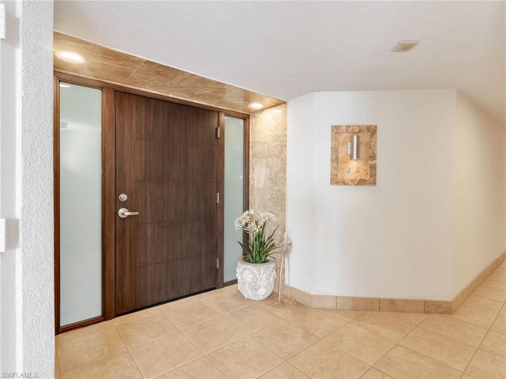 4251 Gulf Shore BLVD N 6C