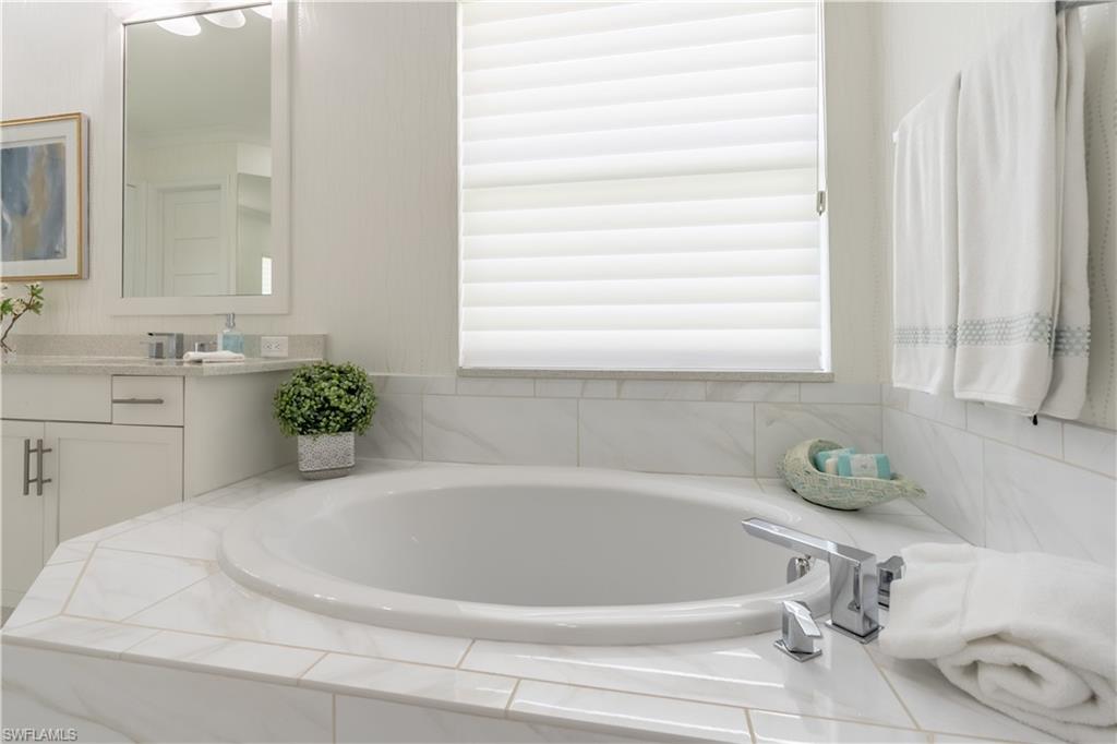 ISLES OF COLLIER PRESERVE - Residential