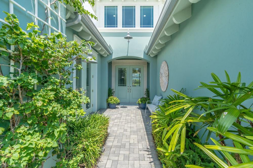 ISLES OF COLLIER PRESERVE - Residential