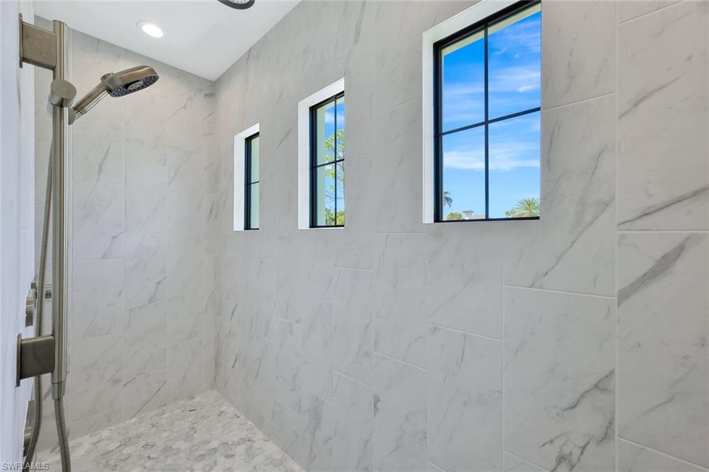 QUAIL WOODS ESTATES - Residential